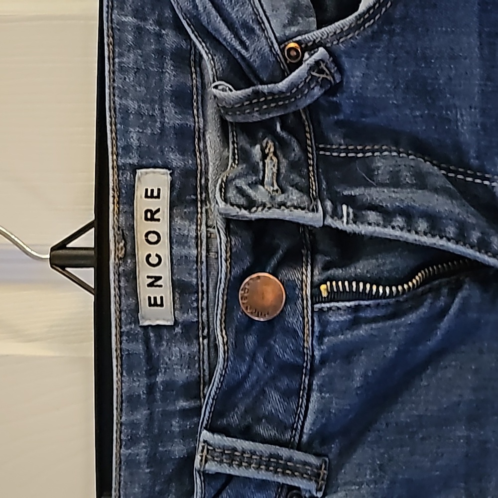 Encore blue jeans 👖 💙 size 1
